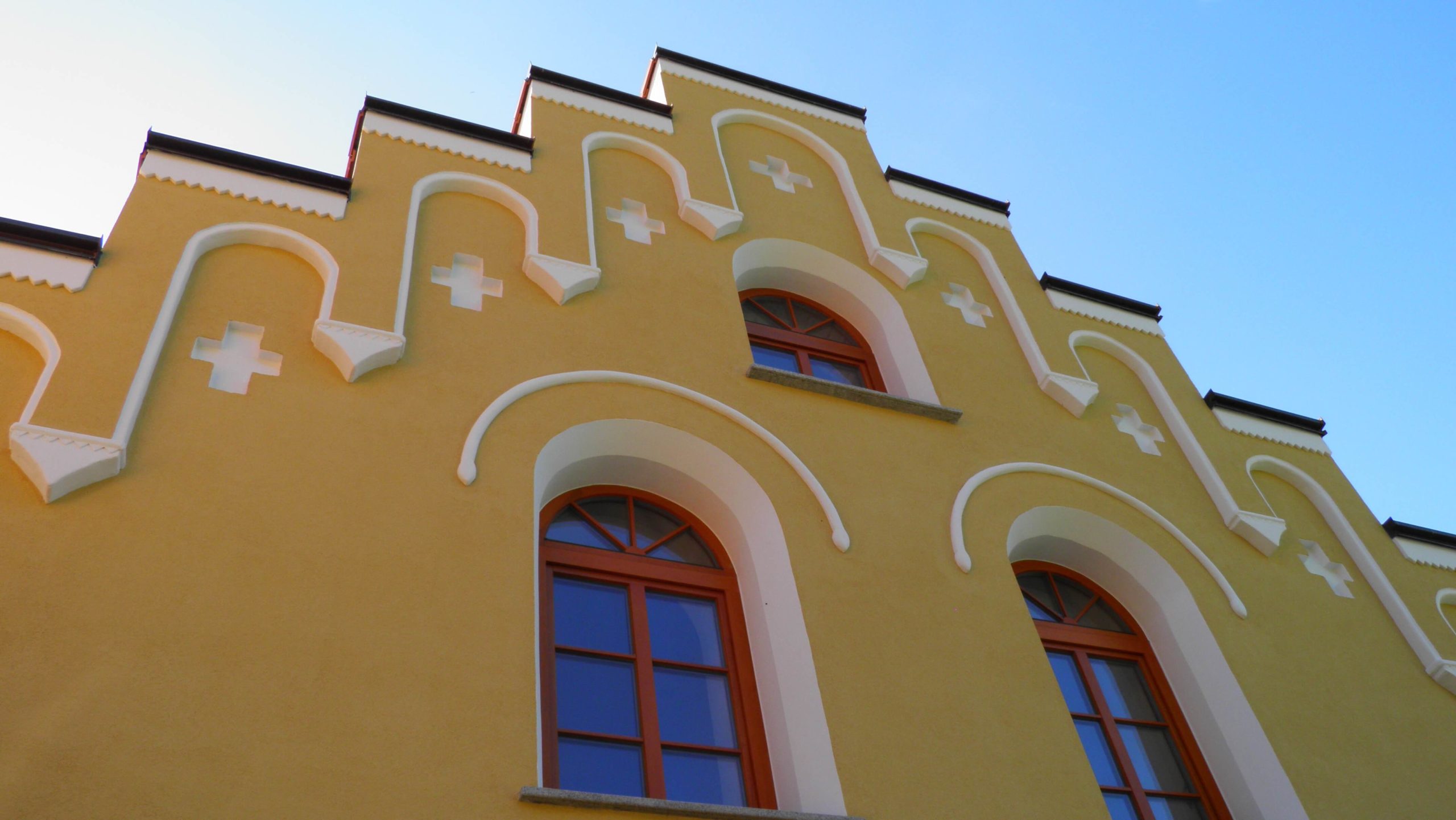 fasadni-barvy-kral-barev